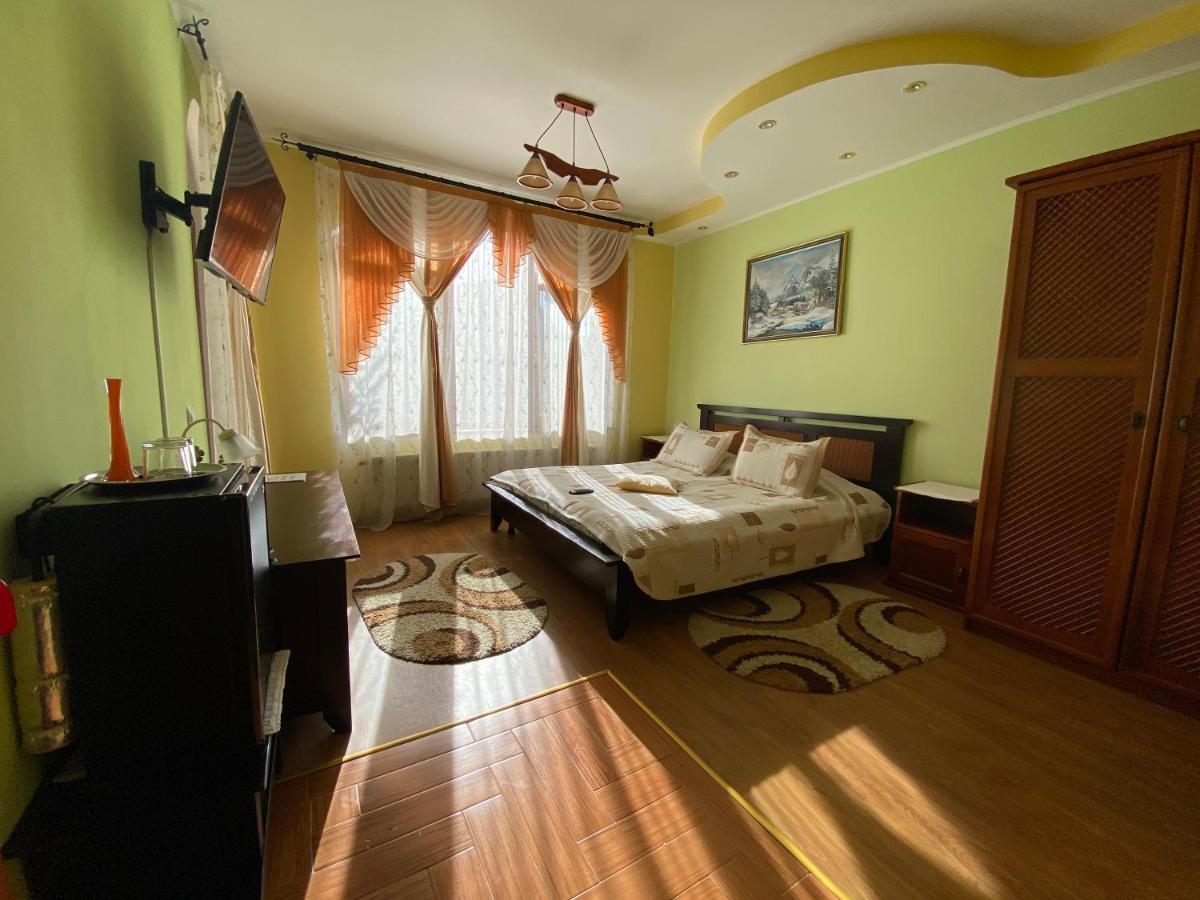 Pensiunea Crocus - Sauna & Billiard Poiana Brașov Exterior foto