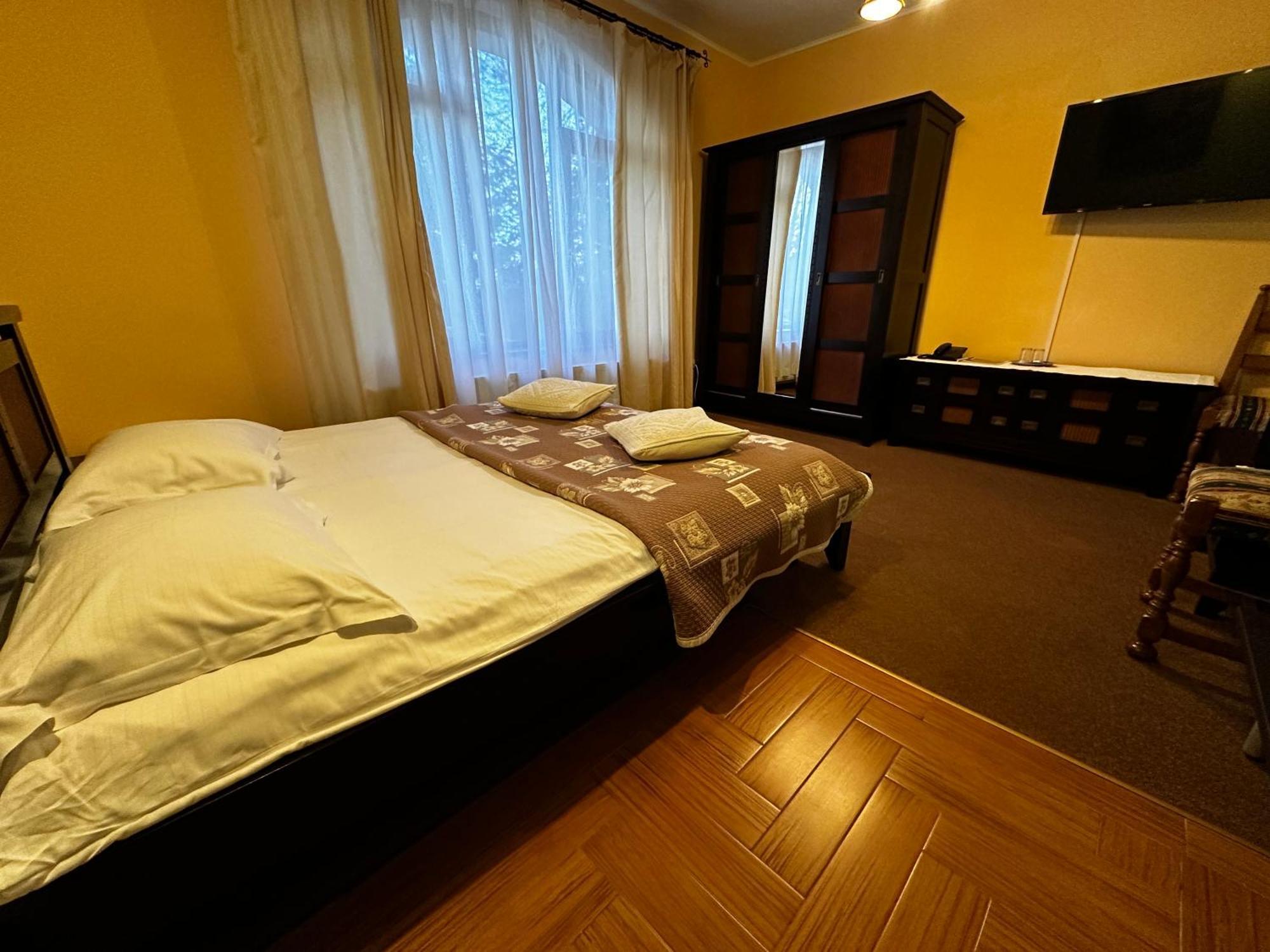 Pensiunea Crocus - Sauna & Billiard Poiana Brașov Exterior foto